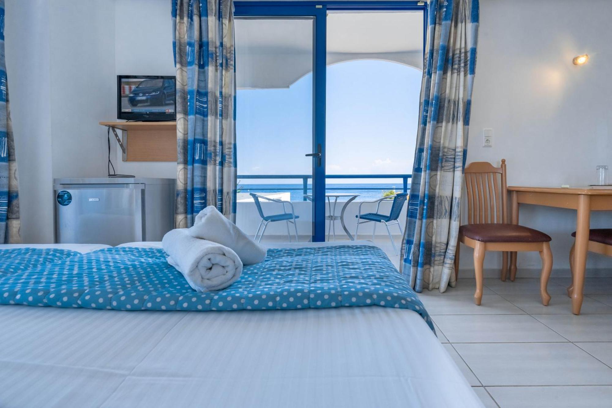 Raffaello Beach Фалираки Номер фото